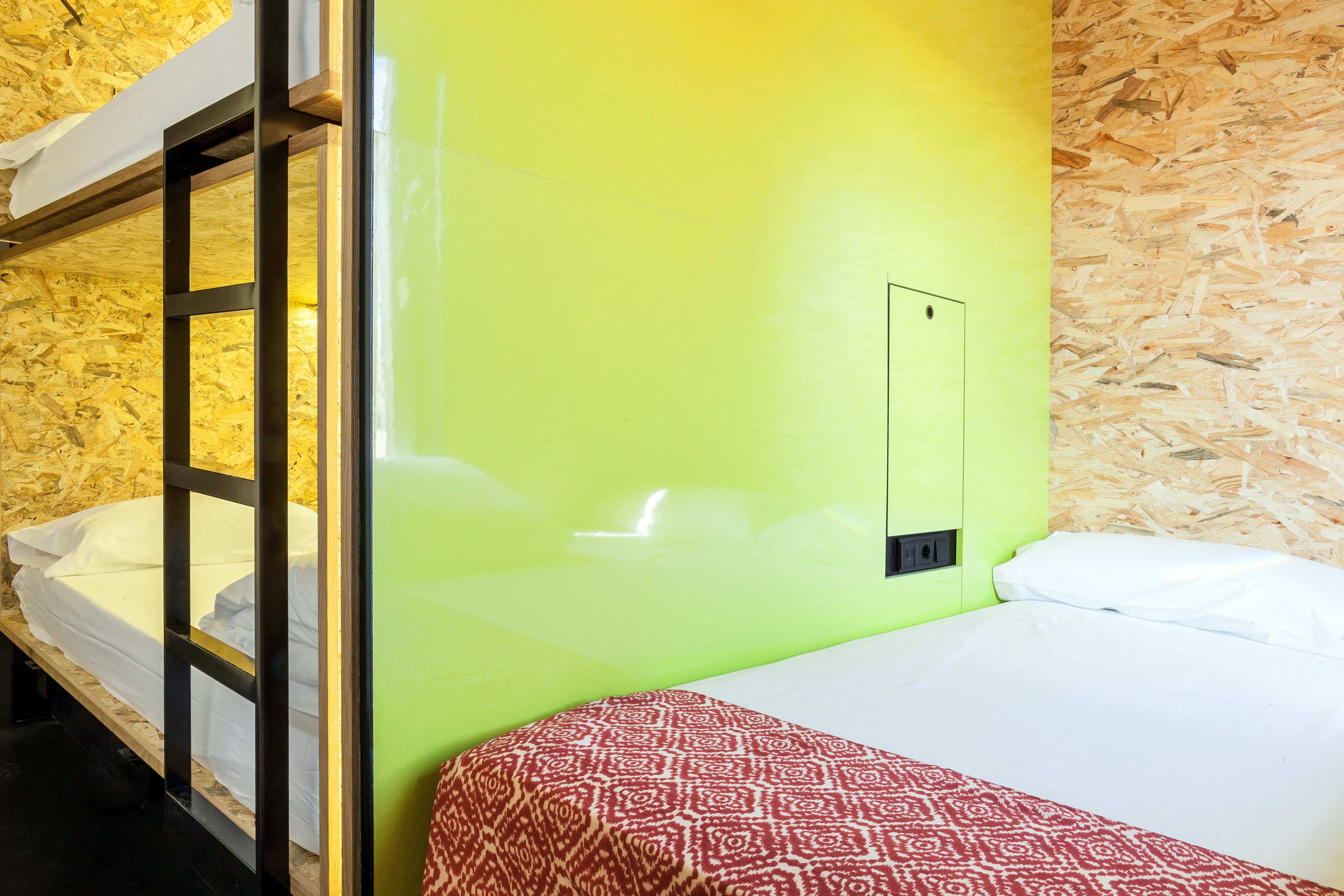 Bastardo Hostel Madrid Kültér fotó